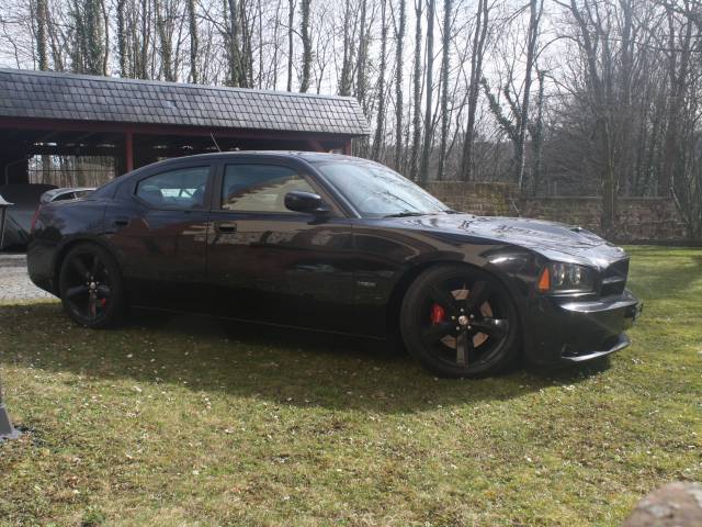 Dodge Charger SRT8