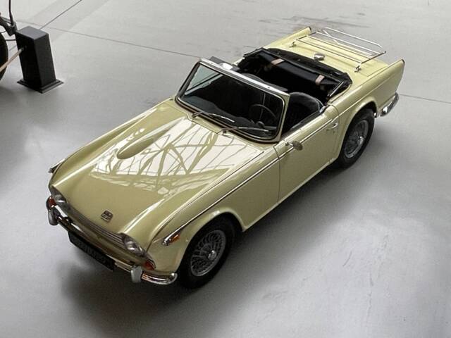 Bild 1/39 von Triumph TR 250 (1967)