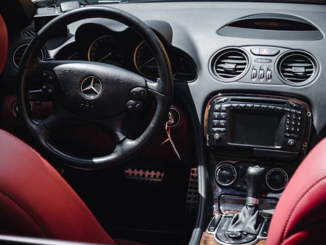 Mercedes-Benz SL 550