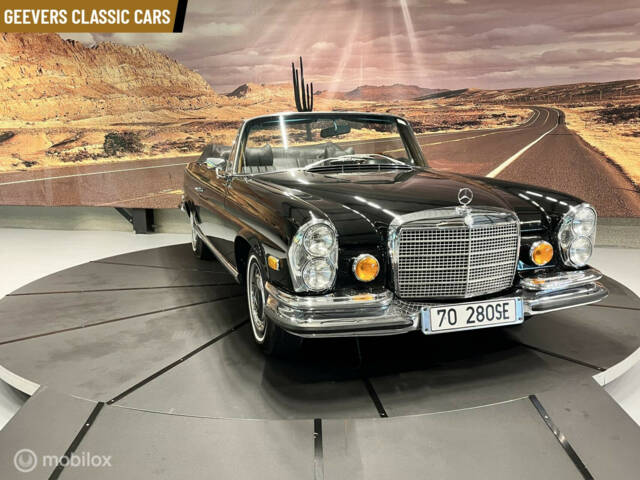 Immagine 1/44 di Mercedes-Benz 280 SE (1970)