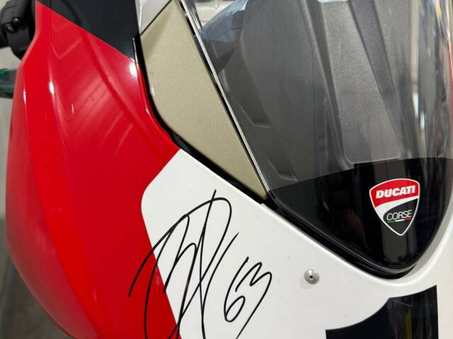 Ducati Panigale V4 R
