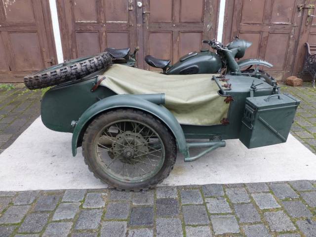IMZ-Ural M72