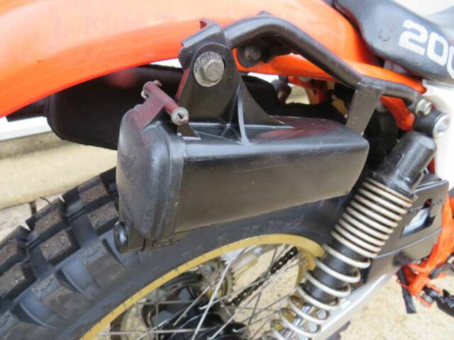 Honda TLR 200