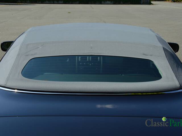 Aston Martin DB 9 Volante