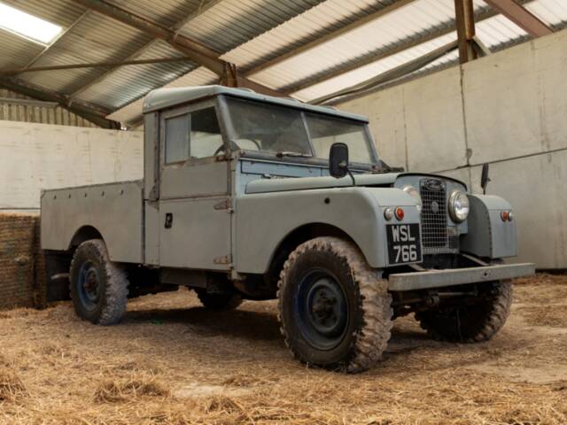 Image 1/14 of Land Rover 109 (1957)