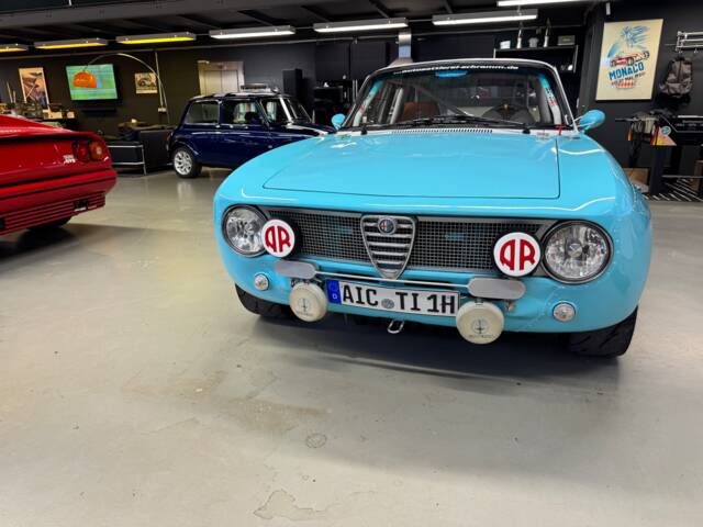 Alfa Romeo 1750 GT Veloce