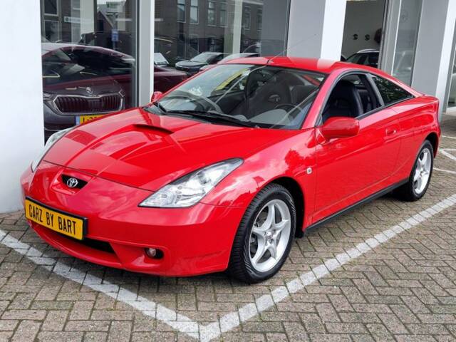 Image 1/7 de Toyota Celica 1.8 (2000)