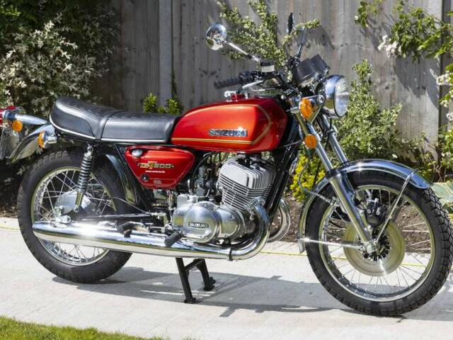 Suzuki GT 500