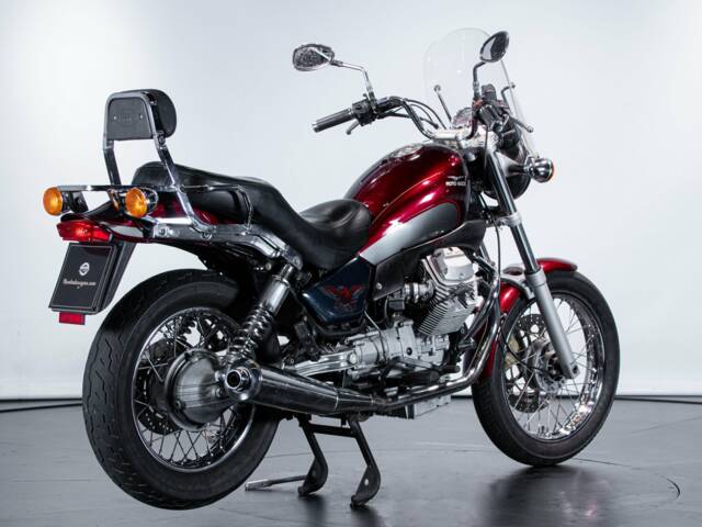 Moto Guzzi Nevada 750