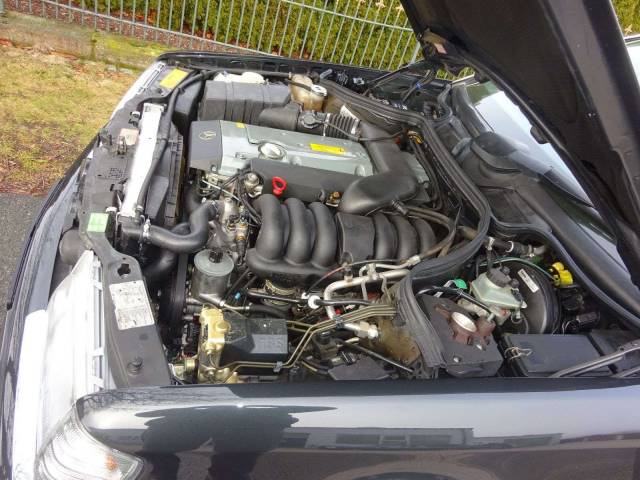 Mercedes-Benz 320 CE