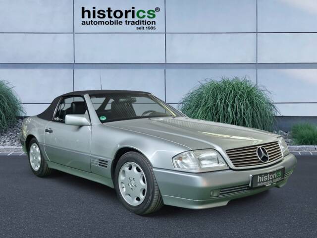 Mercedes-Benz SL 320