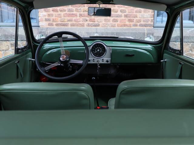 Morris Minor 1000 Traveller