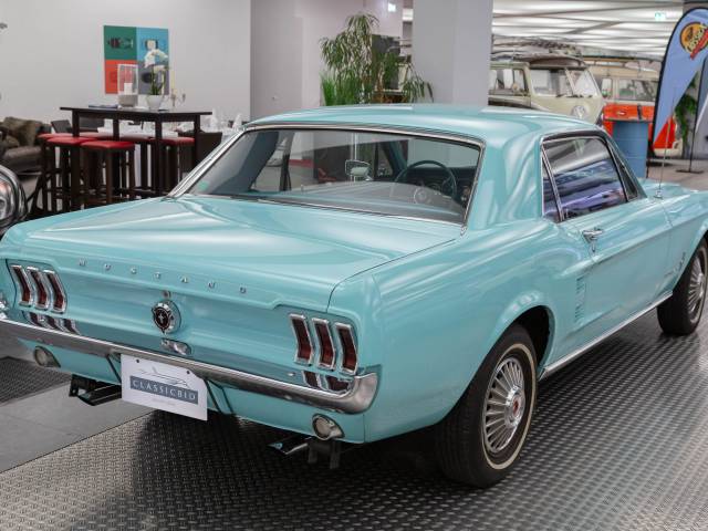 Ford Mustang 289