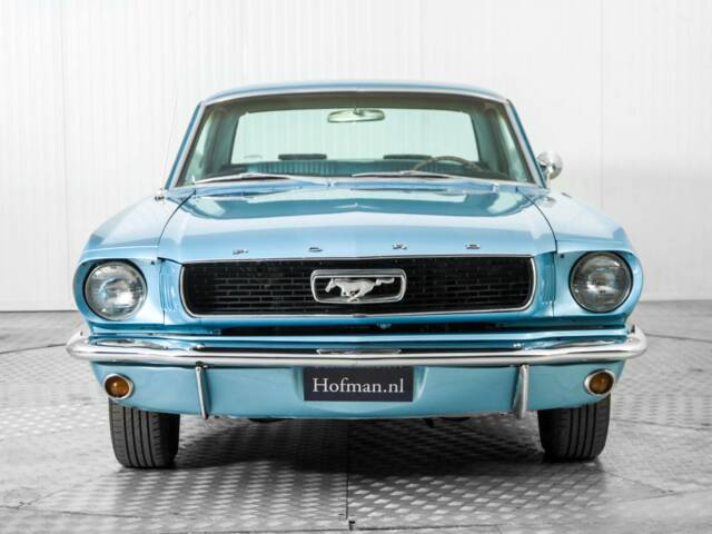Ford Mustang 302