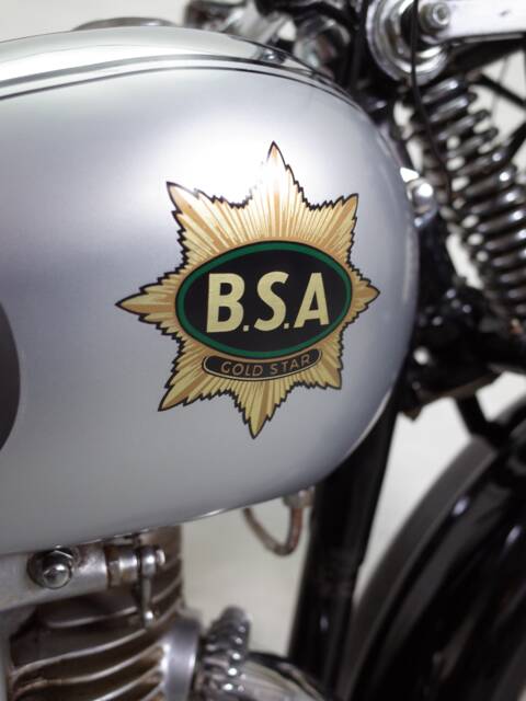 BSA M 24 Gold Star