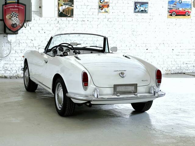 Alfa Romeo Giulia 1600 Spider Veloce