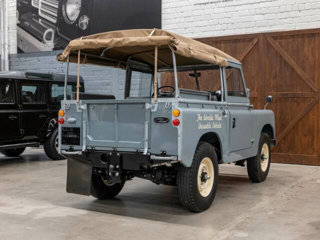Land Rover 88