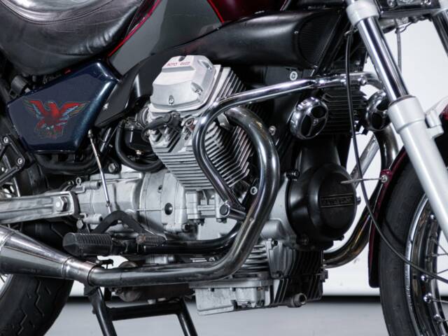 Moto Guzzi Nevada 750