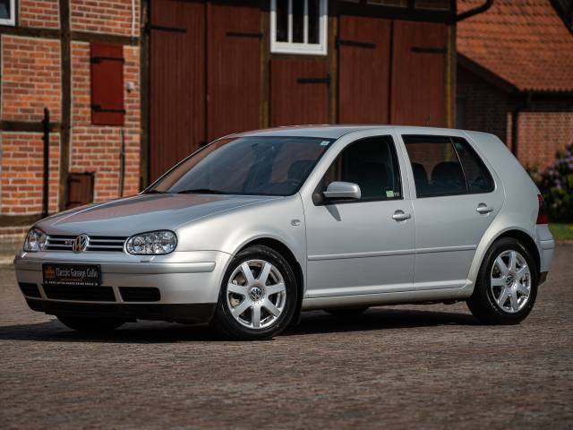 Bild 1/42 von Volkswagen Golf IV 2.8 V6 4Motion (2000)