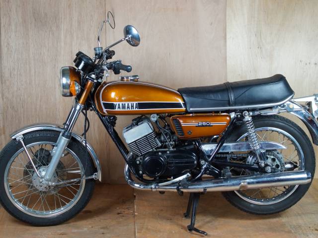 Imagen 1/20 de Yamaha DUMMY (1977)