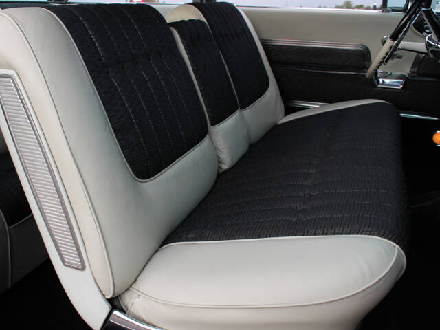 Cadillac Coupe DeVille