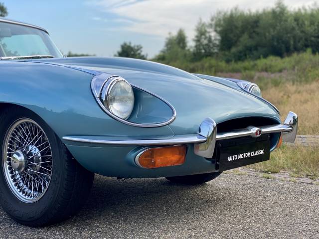 Jaguar E-Type (2+2)