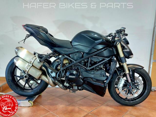 Ducati 848 EVO