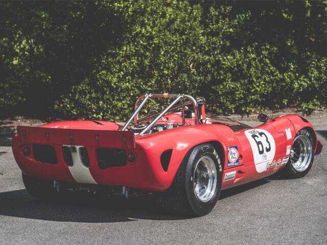 Lola T70