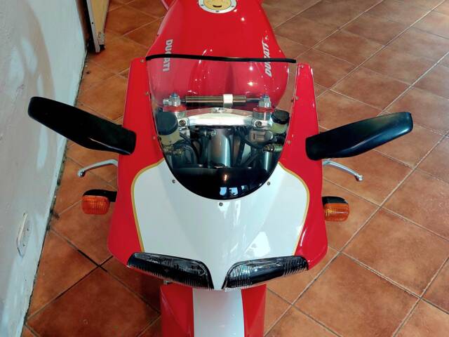 Ducati 748 S