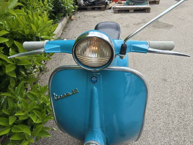 Piaggio Vespa 50 R