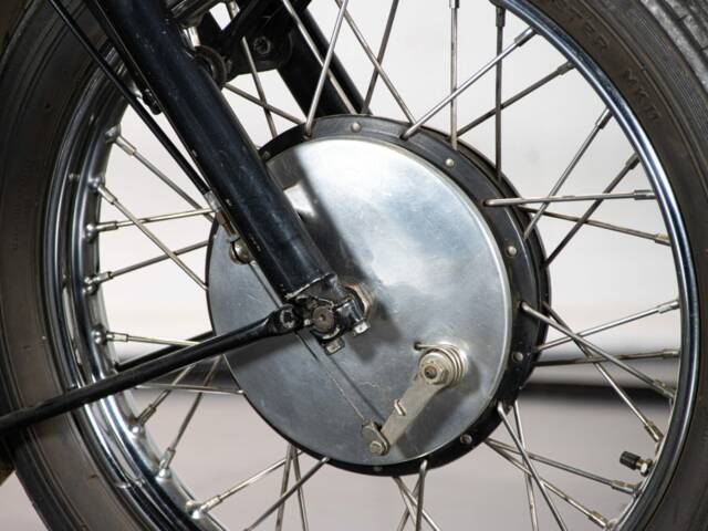 Triumph 6T Thunderbird