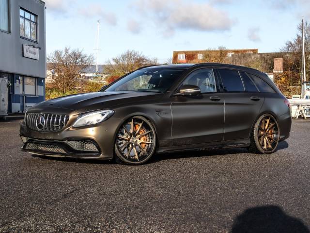 Imagen 1/41 de Mercedes-Benz C 63 S AMG T (2015)