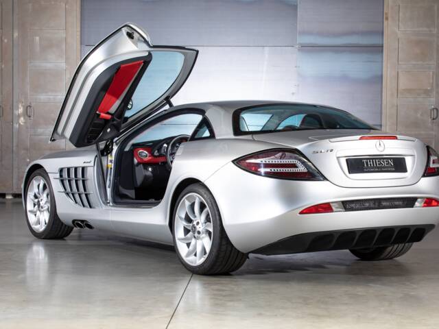 Mercedes-Benz SLR McLaren