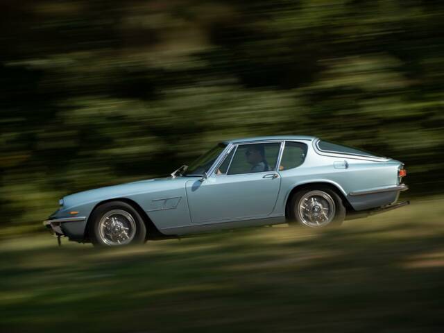 Maserati Mistral 3700