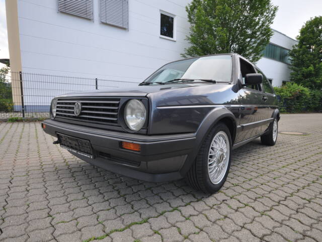 Image 1/18 of Volkswagen Golf Mk II 1.3 (1991)