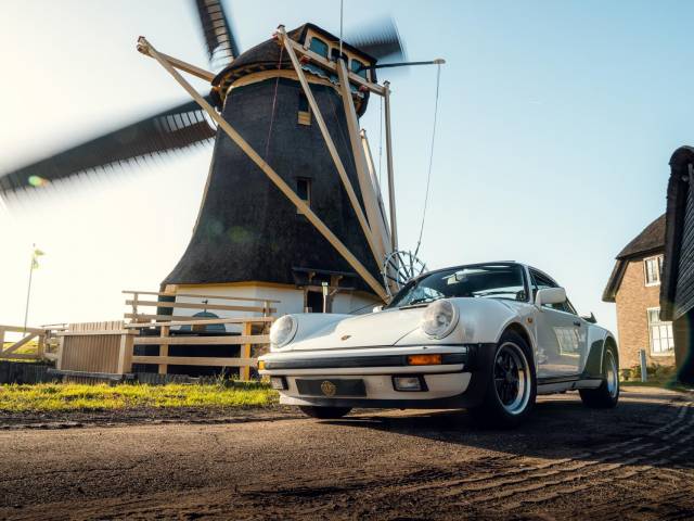Porsche 911 Turbo 3.3 (WLS)