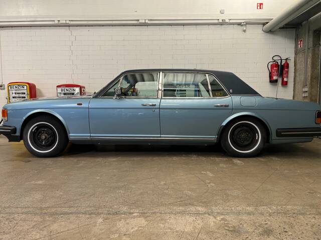 Image 1/22 of Rolls-Royce Silver Spur (1987)