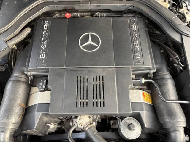 Mercedes-Benz 400 SE