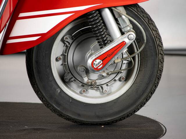 Piaggio Vespa 200 Rally
