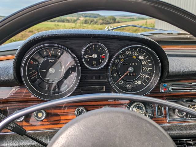 Mercedes-Benz 300 SEL 4.5