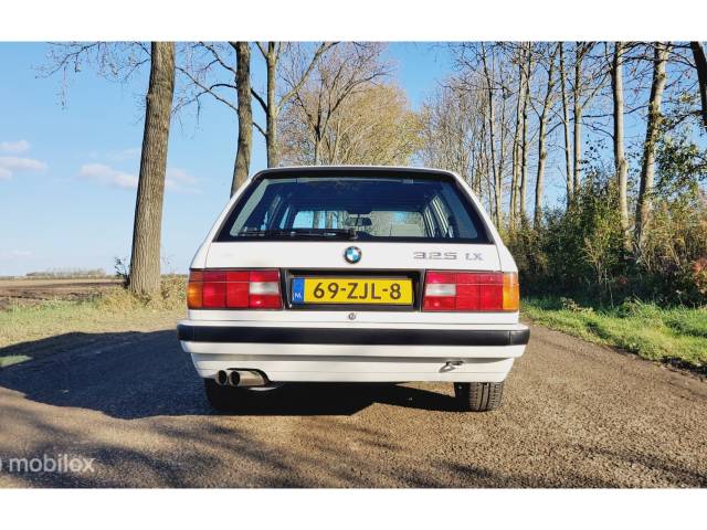 BMW 325ix Touring