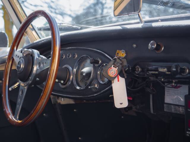 Austin-Healey 100/6 (BN4)