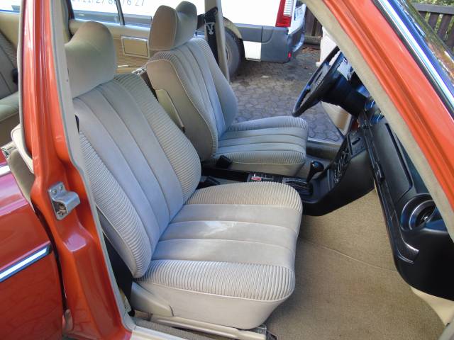 Mercedes-Benz 250 lang