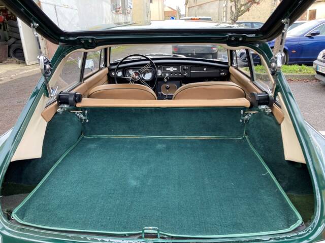 MG MGB GT