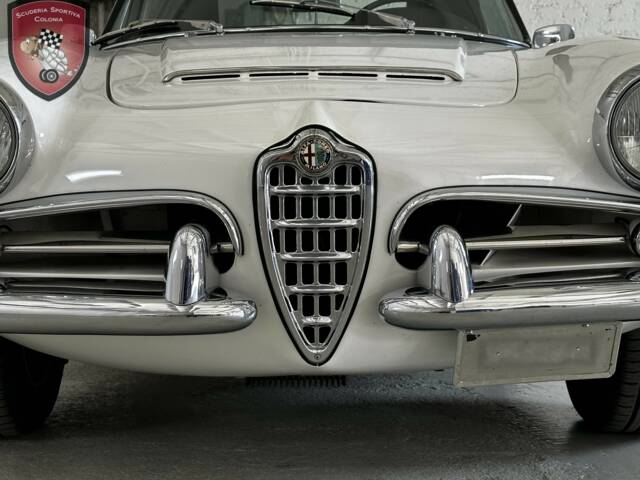 Alfa Romeo Giulia 1600 Spider Veloce