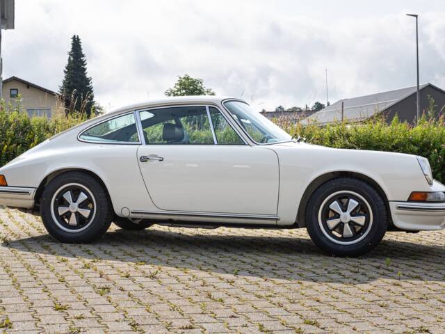 Porsche 911 2.4 T