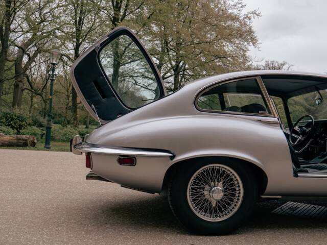 Jaguar E-Type V12 (2+2)