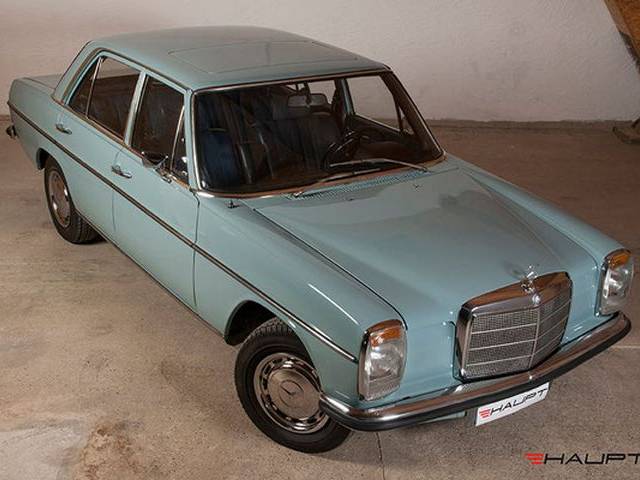 Mercedes-Benz 200 D