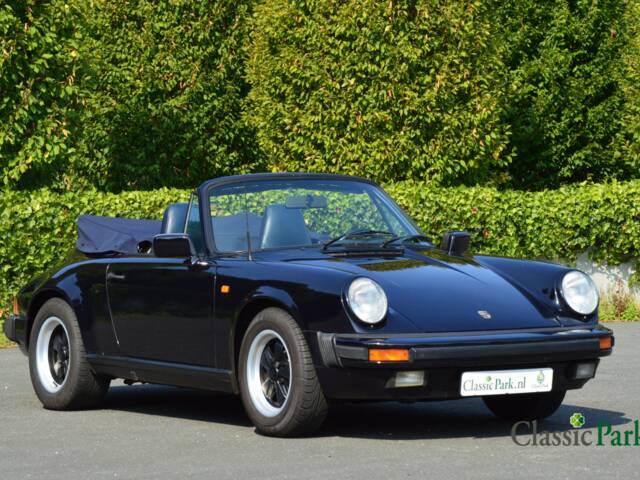 Porsche 911 Carrera 3.2