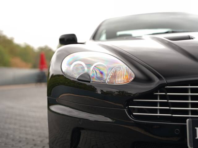 Aston Martin DBS